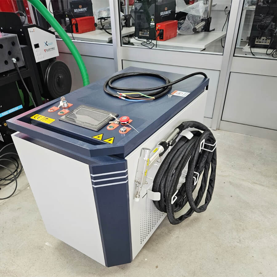 Opiniones de clientes sobre la máquina láser UMW